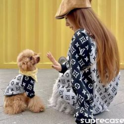 ルイヴィトン 犬服 ペット親子服 シャネル スマホポーチ iPhone16/16proケース